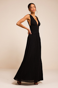 Kelina Black Pleated Drop Waist Maxi Dress 1