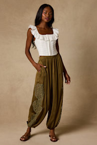 EBP76482: OLIVE/ OLIVE 1