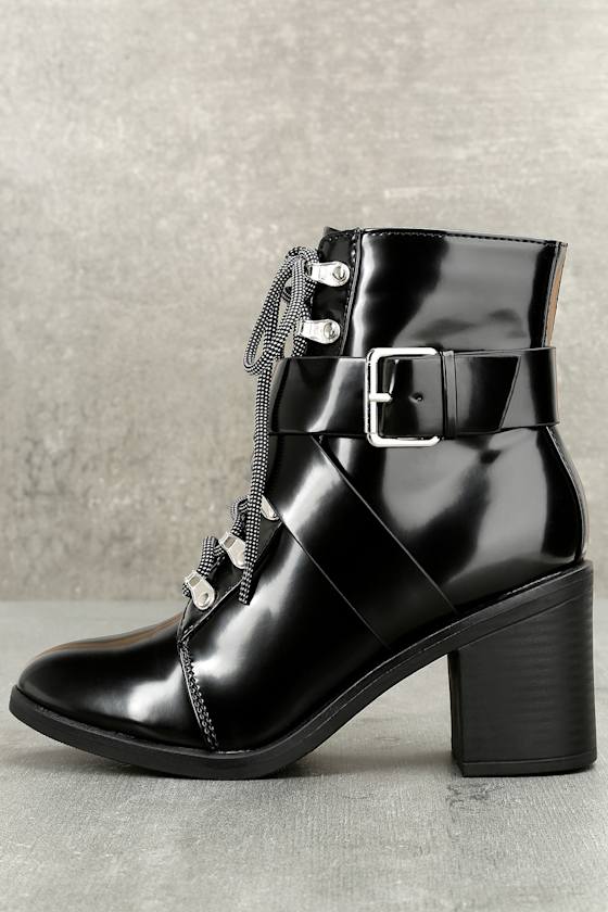 lace black boots