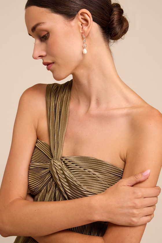 Freya Gold Rhinestone Pearl Earrings - thumbnail 4