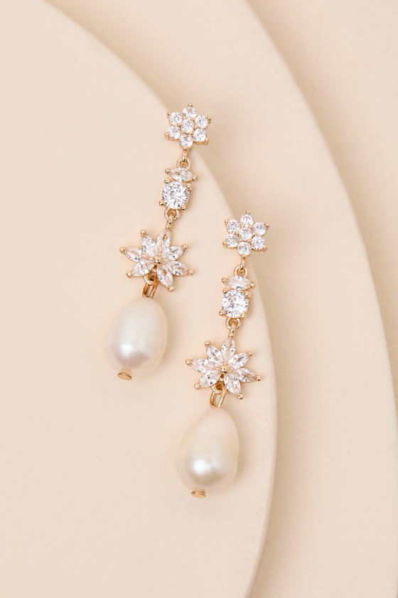 KCE-95717: WHITE 5