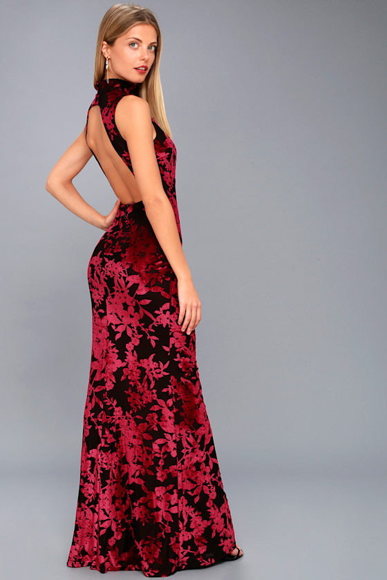 Dariana Black and Red Velvet Floral Print Backless Maxi Dress 2