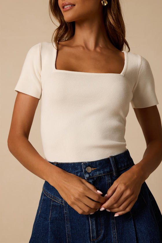 Dalida Ivory Ribbed Knit Short Sleeve Top - thumbnail 4