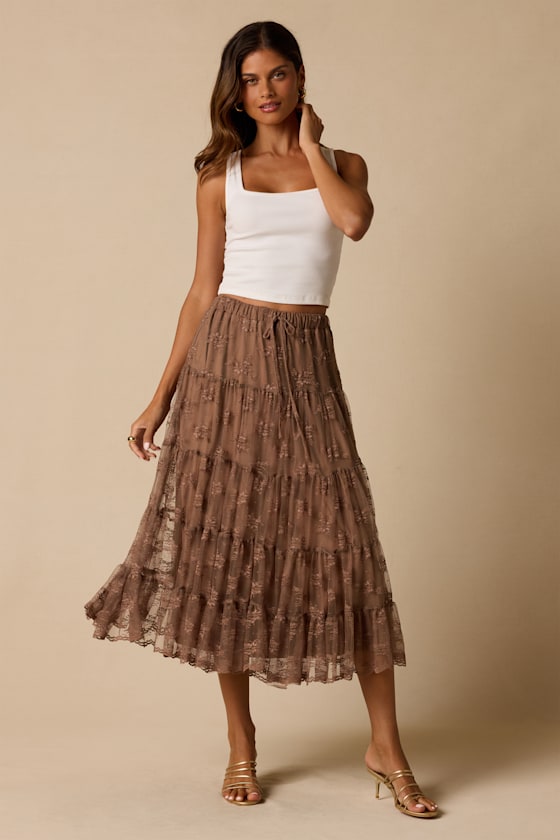 Exceptionally Graceful Tan Lace High-Rise Tiered Midi Skirt 1