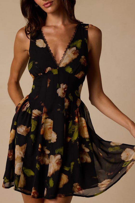 CD35656: BLACK/ GREEN/ ORANGE FLORAL 2