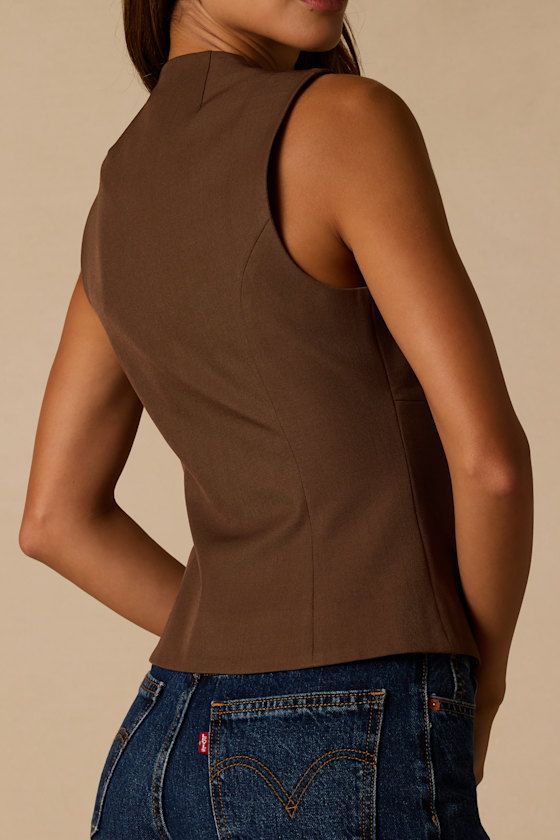 JT7444: BROWN 2
