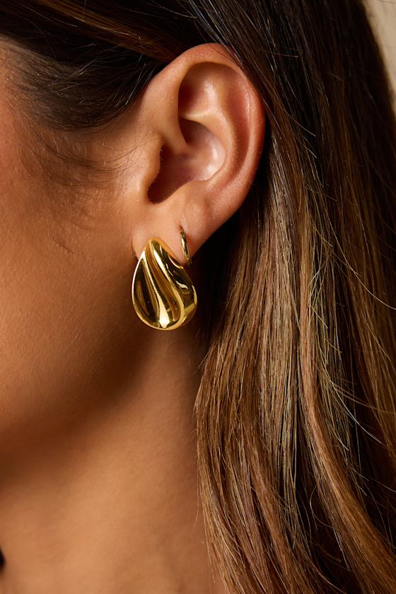 Lidia Gold Teardrop Statement Earrings