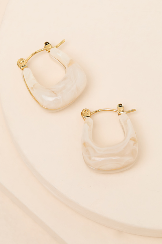 KE28122IV: BEIGE 1