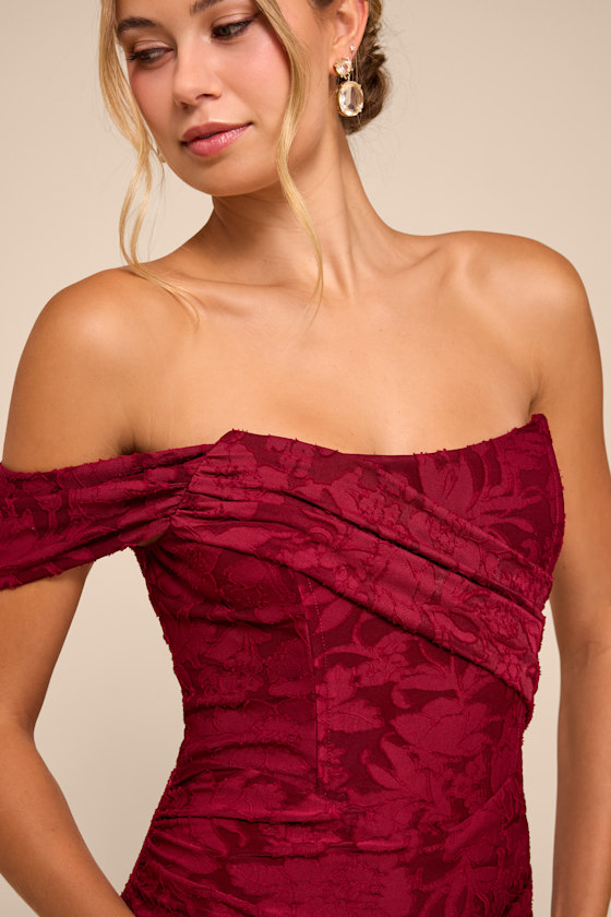 Emmeline Burgundy Burnout One-Shoulder Maxi Dress - thumbnail 5