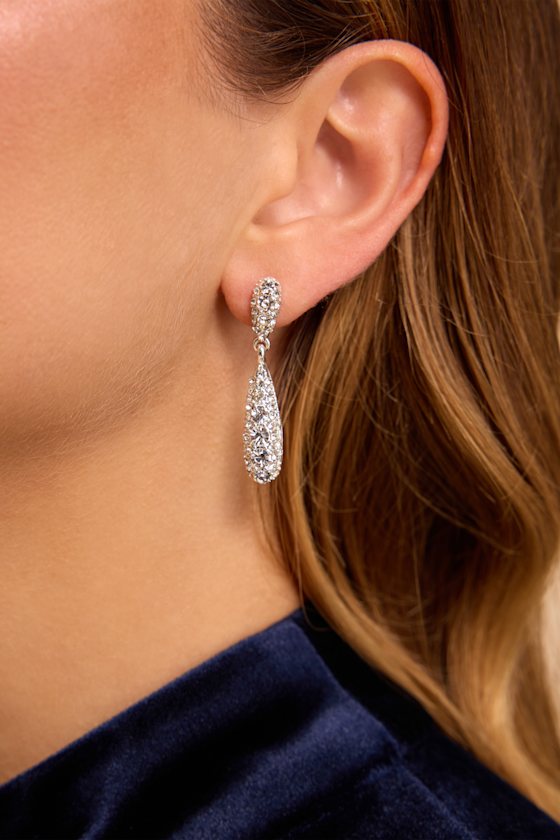 Jessa Silver Rhinestone Earrings 1