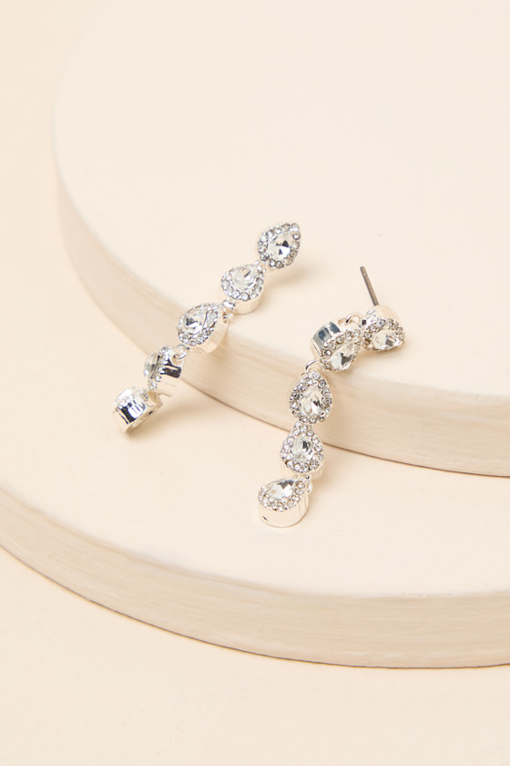 Brilliant Shine Silver Rhinestone Drop Earrings 1