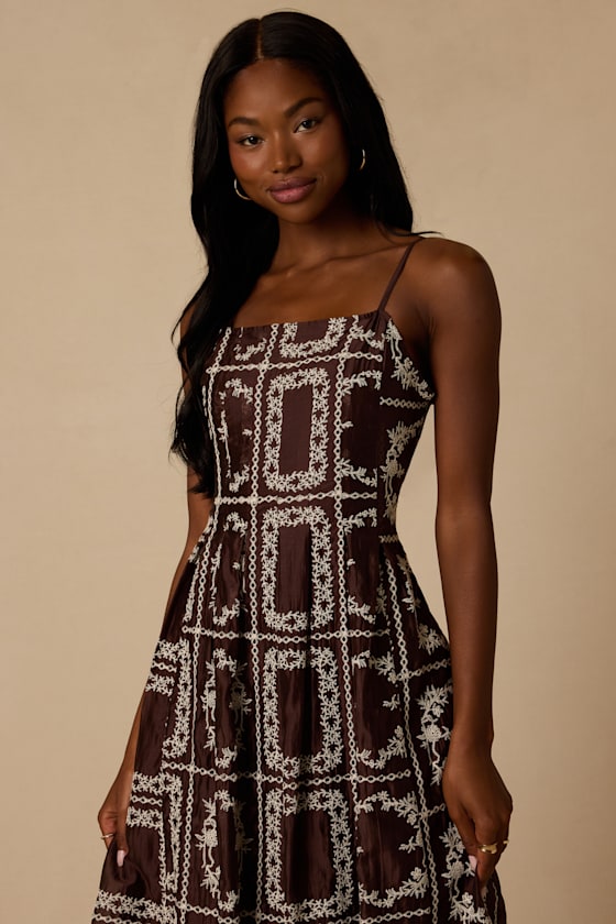 Tassa Brown Embroidered Midi Dress - thumbnail 5