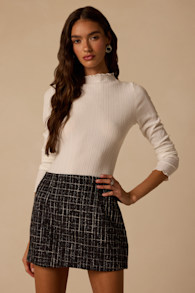 N25TZ01092: BLACK/WHITE 1