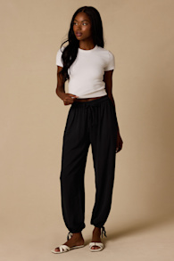 EQBW208BN: BLACK 1