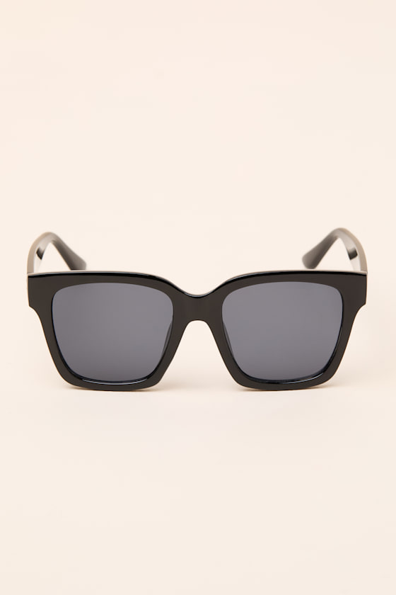 Spectator-BK: BLACK 2