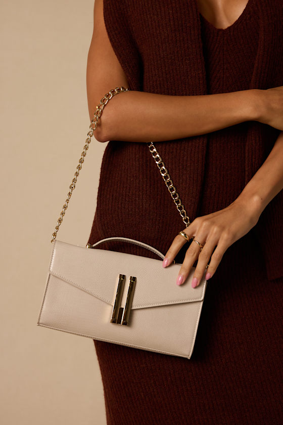 A30646: IVORY 1