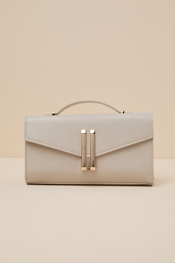 A30646: IVORY 1