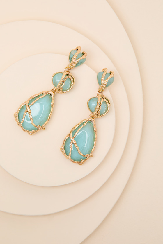 Wylla Blue Statement Earrings - thumbnail 4