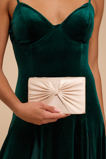 LB-25098: CHAMPAGNE 1