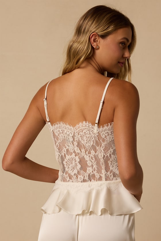 Willa Ivory Lace Pajama Cami Top - thumbnail 2