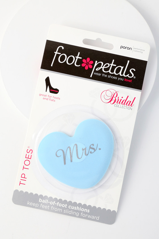 foot petals tip toes