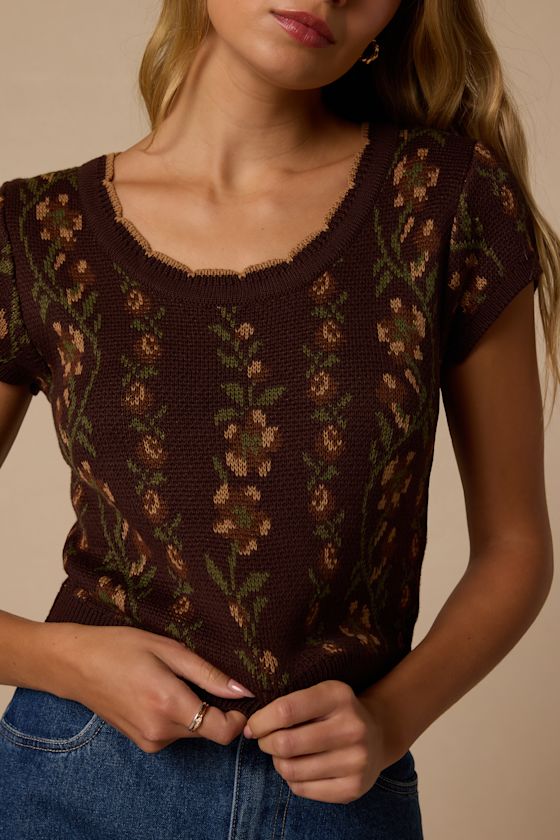 Devin Brown Floral Short Sleeve Sweater - thumbnail 5