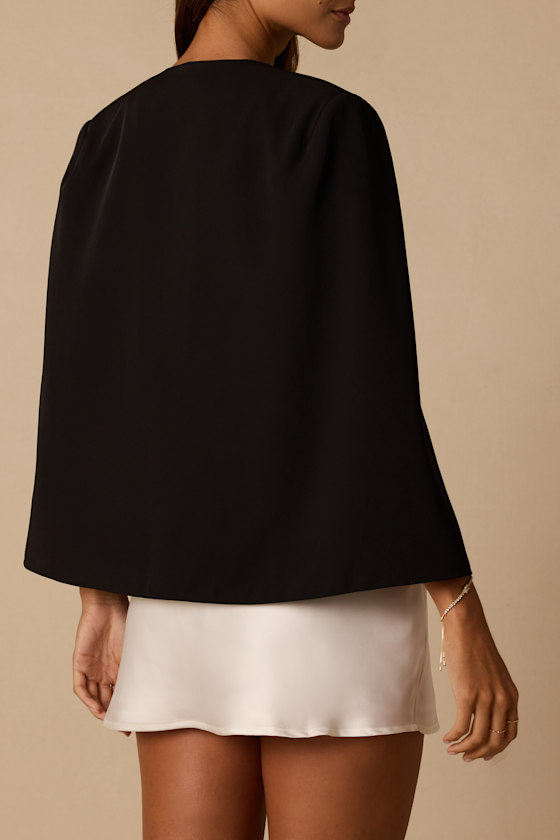 Voguish Charm Black Split Sleeve Blazer Cape - thumbnail 3