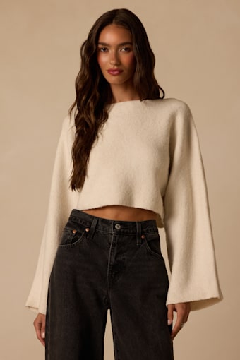 I26T1654: IVORY 1