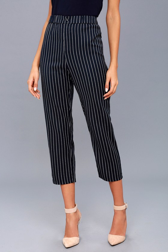 navy cropped pants
