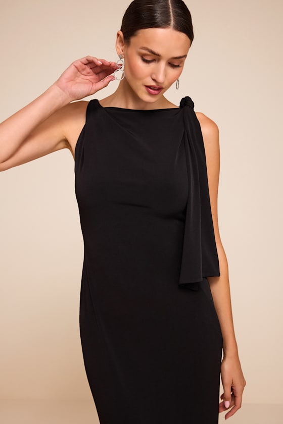 Vivian Black Sash Maxi Dress - thumbnail 2