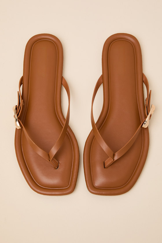London Camel Buckle Thong Sandals - thumbnail 4