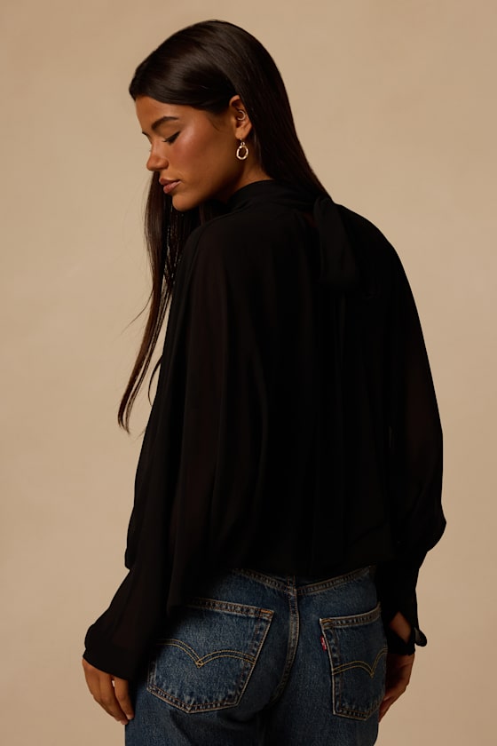 N26TP0266: BLACK 2