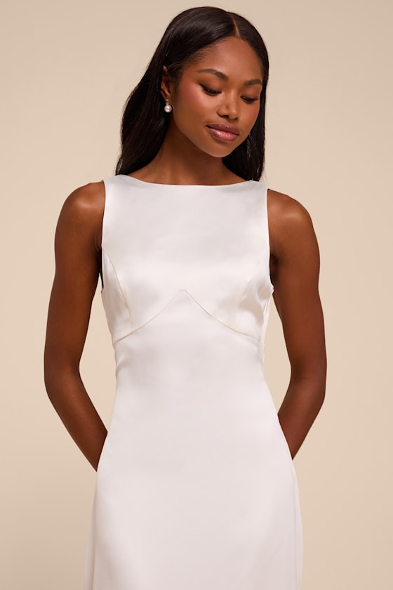Martine White Satin Backless Maxi Dress - thumbnail 5