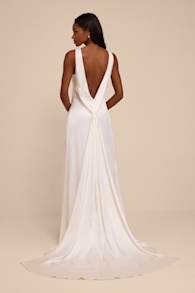 DA31611: WHITE/WHITE 5
