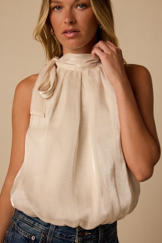 Kasen Cream Tie-Neck Bubble Hem Top - thumbnail 5
