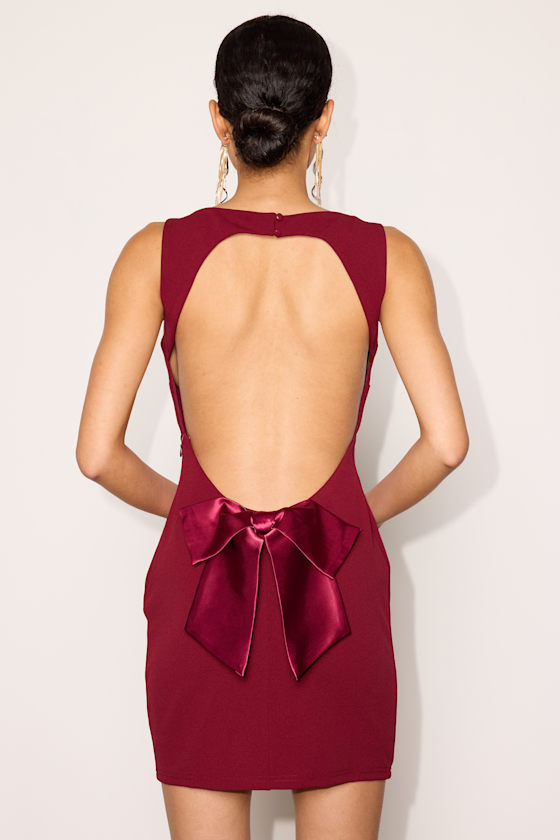 Florentina Wine Red Backless Bow Mini Dress - thumbnail 3