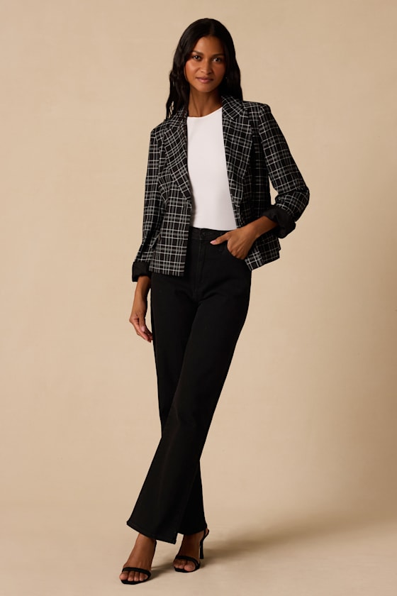 LL2604270: BLACK/WHITE 2