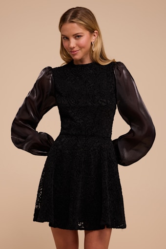 CD7212: BLACK/BLACK 1