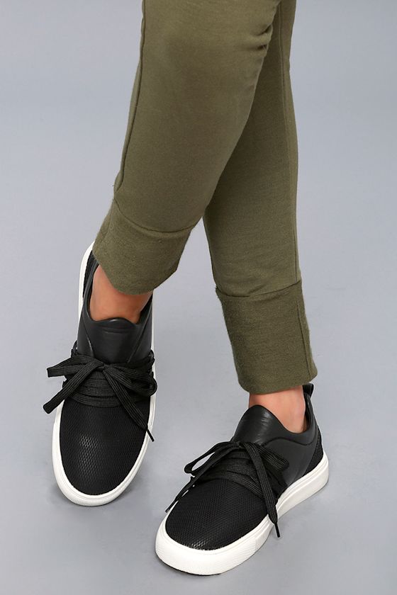 Daybreaker Black Sneakers 5