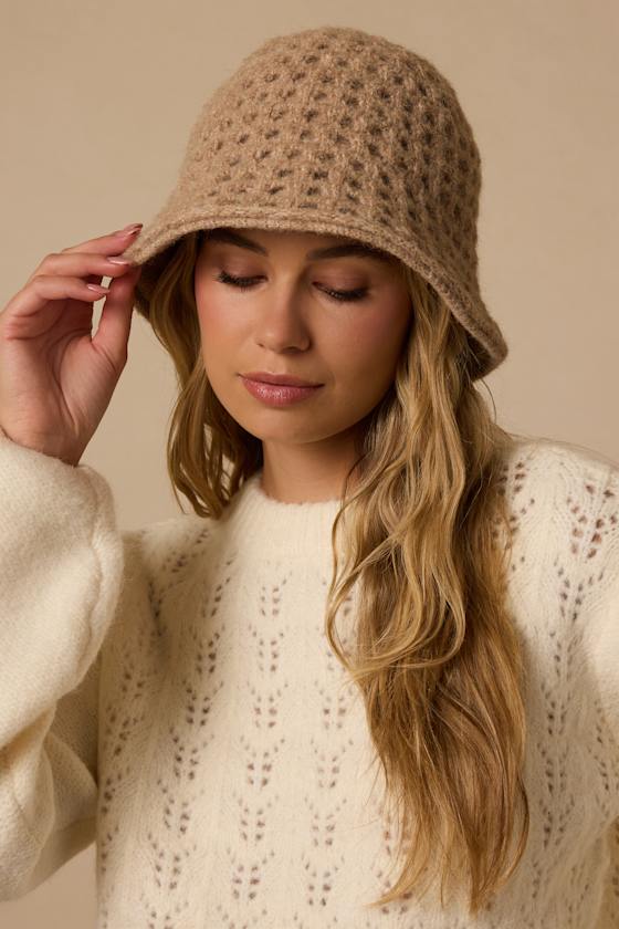 Jev Beige Knit Bucket Hat