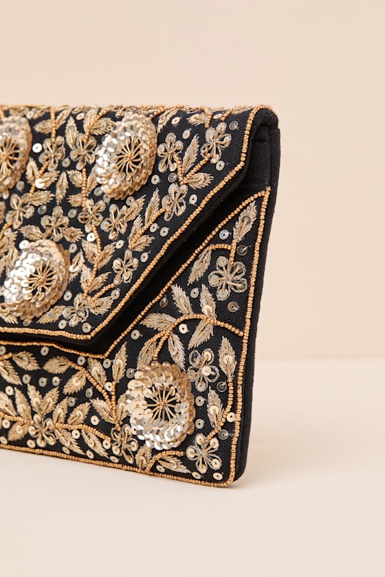 Evening Plans Black Embroidered Clutch - thumbnail 4