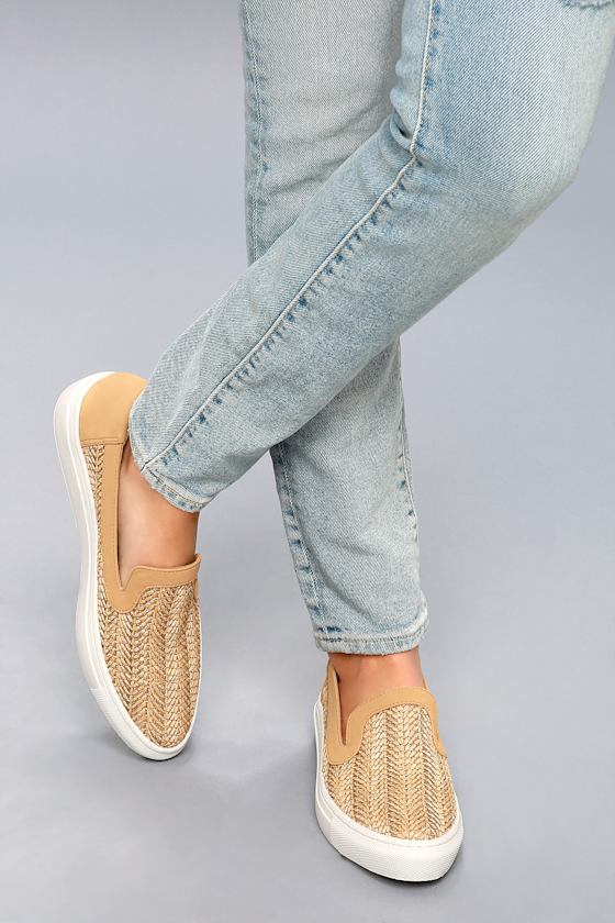 Rafa Natural Slip-On Sneaker 5