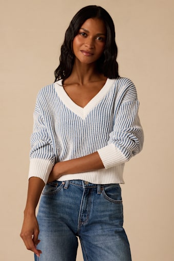 WT2279L: LIGHT BLUE/ WHITE 1