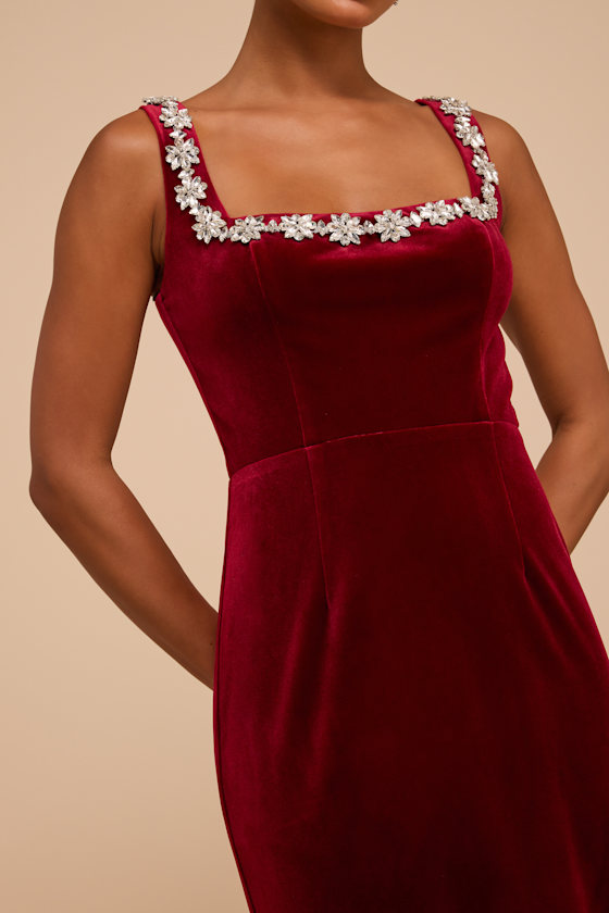 HD7542: BURGUNDY 2