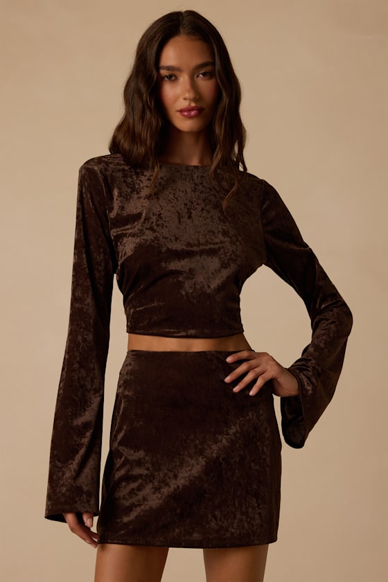 I26S2385: BROWN 1