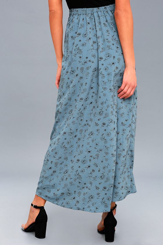 Amuse Society Afternoon Flirt Blue Floral Maxi Skirt