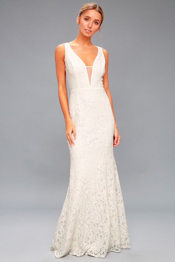 Everly White Lace Maxi Dress 2