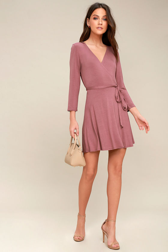 Twirl-Worthy Mauve Wrap Dress 2