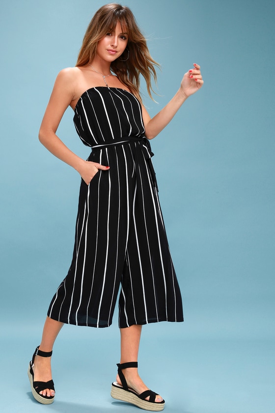 Black and white striped strapless jumpsuit discount
