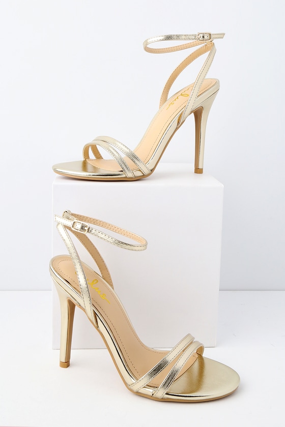 Lulus champagne deals heels